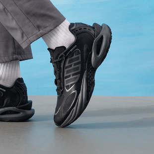 新款 男 25秋季 清风轻便透 潮流休闲鞋 adidas 阿迪达斯 跑步鞋