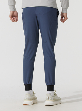 UA安德玛梭织长裤男裤春季透气运动裤户外休闲裤训练裤子135202