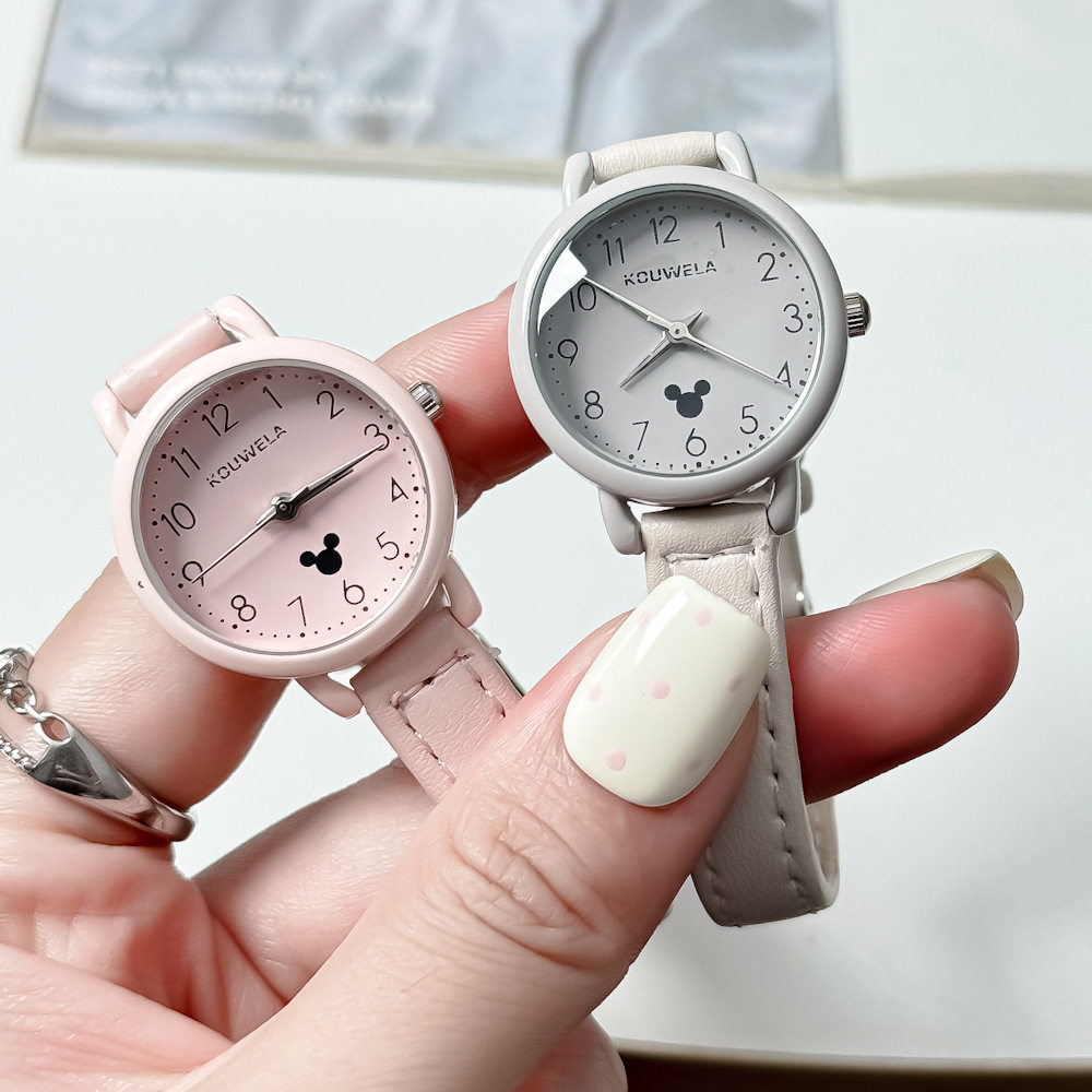 新款米奇初高中生手表女小香风高颜值儿童手表腕表简约小巧圆表盘