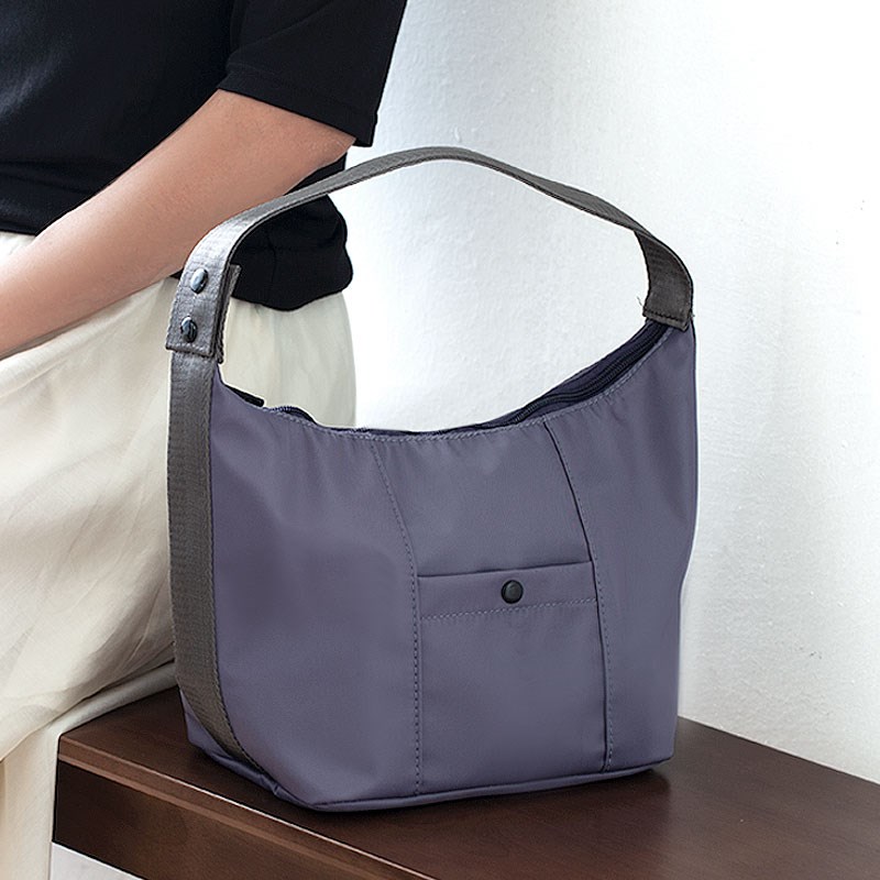 简约肩背保温饭盒袋尼龙防水料EVA铝箔便当包上班族带饭午餐袋子