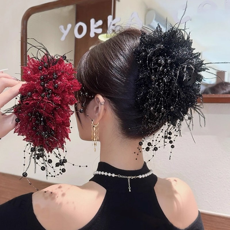 牡丹花流苏亮片抓夹女2025年新款高端后脑勺盘发鲨鱼夹子发卡头饰
