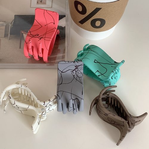 比大抓夹能抓~小号磨砂雾面喷丝抓夹女高马尾发夹后脑勺发抓发饰