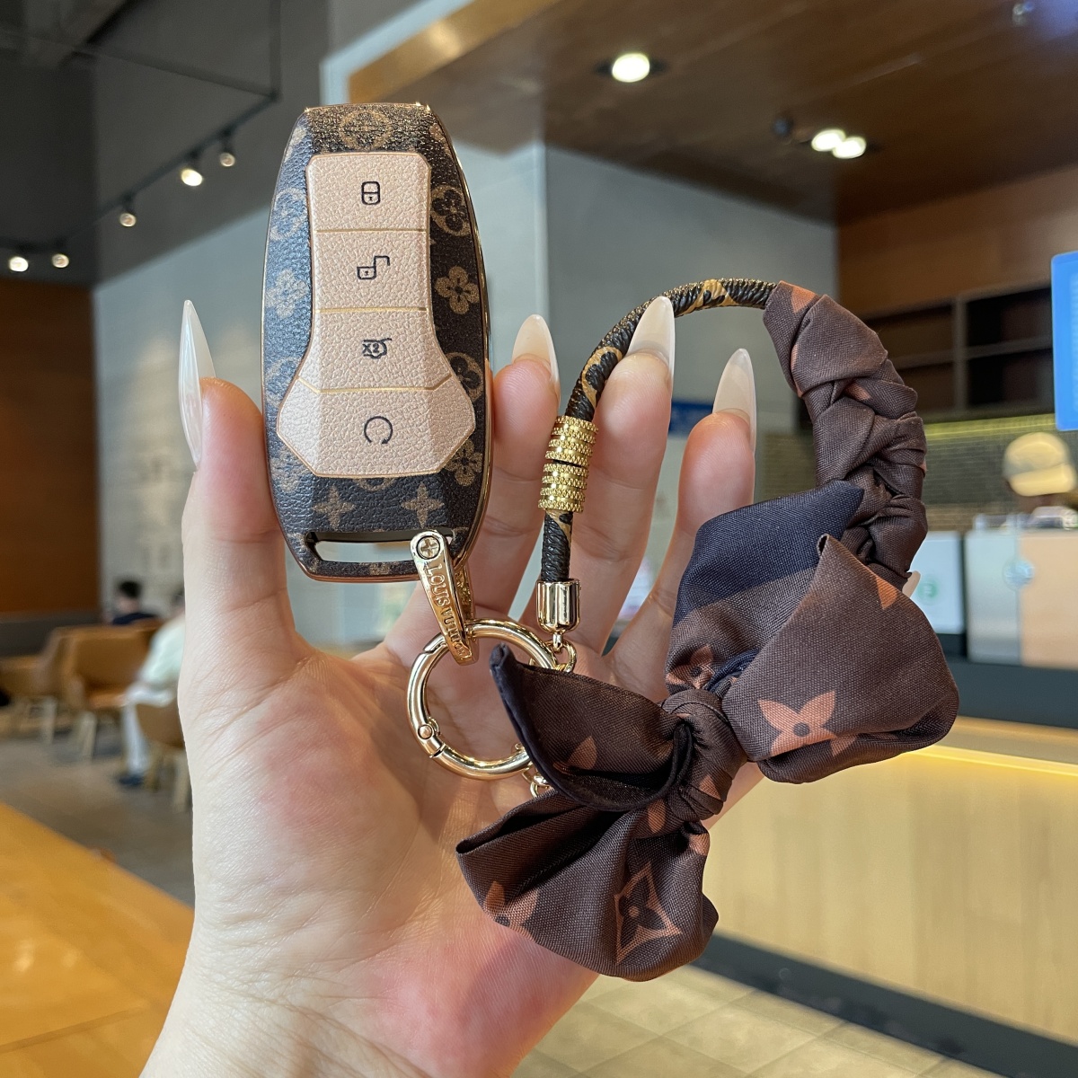 适用比亚迪汉宋秦L钥匙套元plus扣dmi车pro唐ev海豹06海鸥海豚女