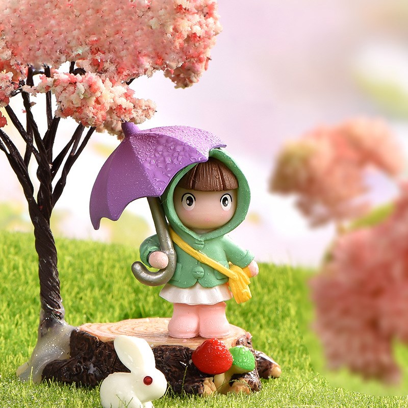 撑伞女孩卡通可爱微景观园艺造景配件可爱撑伞雨衣挎包桌面小摆件
