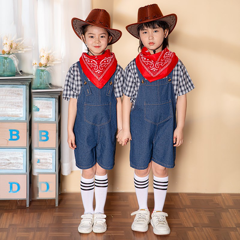 六一儿童牛仔很忙演出服幼儿园牛仔背带短裤啦啦队合唱班服舞台装