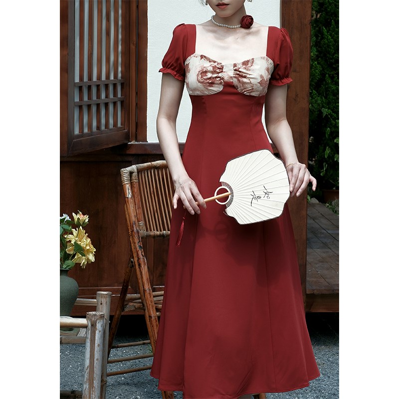 鹿与玫瑰新中式复古红色连衣裙气质收腰显瘦订婚敬酒回门礼服长裙