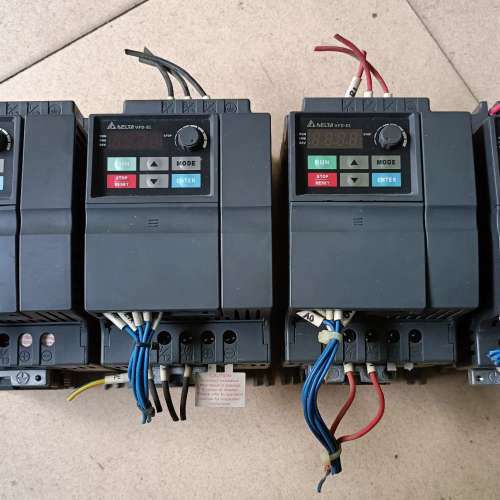 台达变频器 VFD004EL21A一台VFD022EL4议价