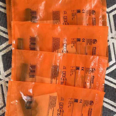 IGW202. IFW200.  O6H200. 易福门传感议价