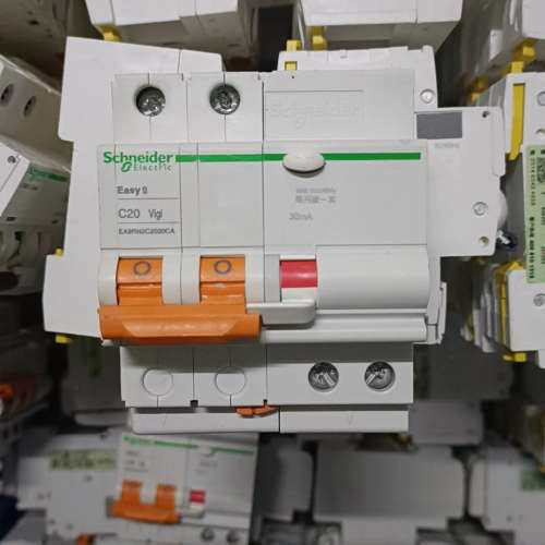EA9漏电保护断路器2P3P4P漏保1P+N家用空开1议价