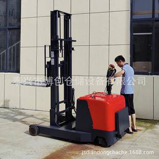 窄巷道侧向前移式电动叉车小型全自动液压堆高车1.5/2T电瓶装卸车