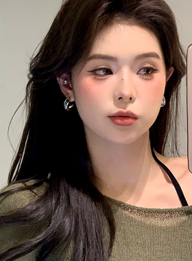 简约银色交叉线条耳钉女2025新款小众设计感耳环气质百搭独特耳饰