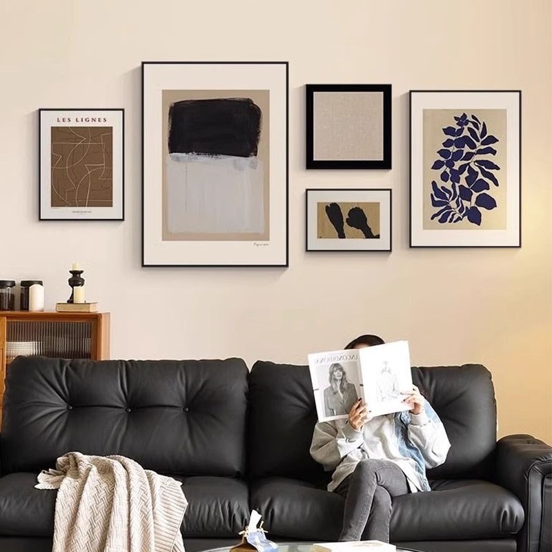 侘寂风客厅组合装饰画小众艺术沙发背景墙面挂画简约抽象卧室壁画图片