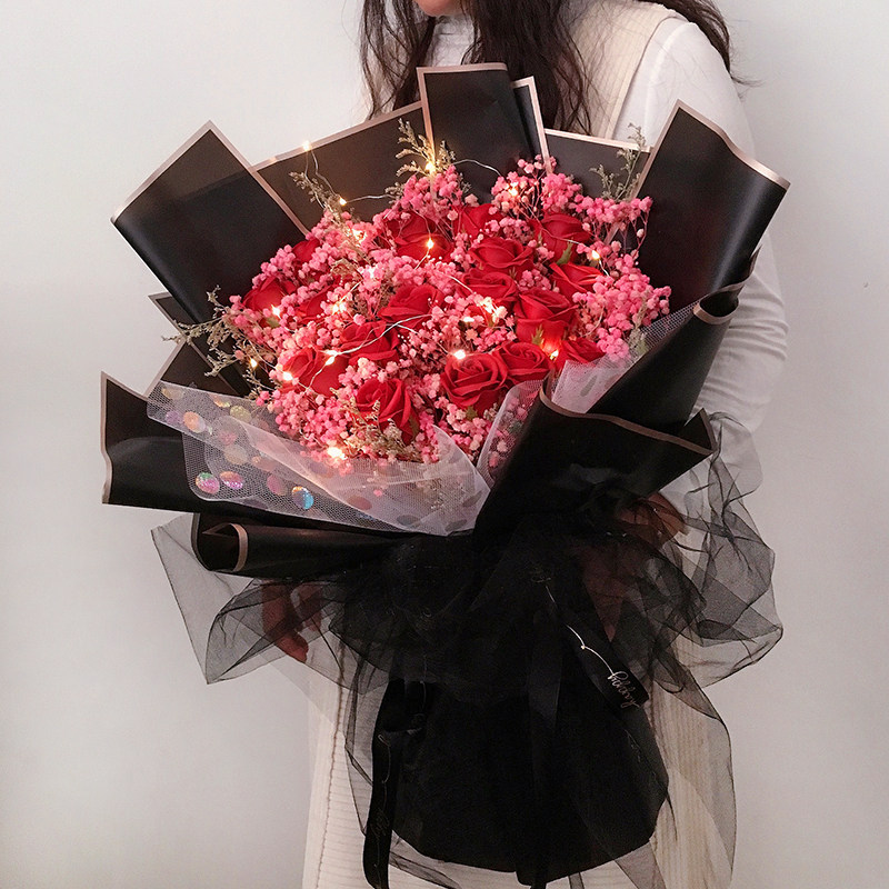 满天星玫瑰康乃馨花束情人节毕业生日送妈妈女朋友女生