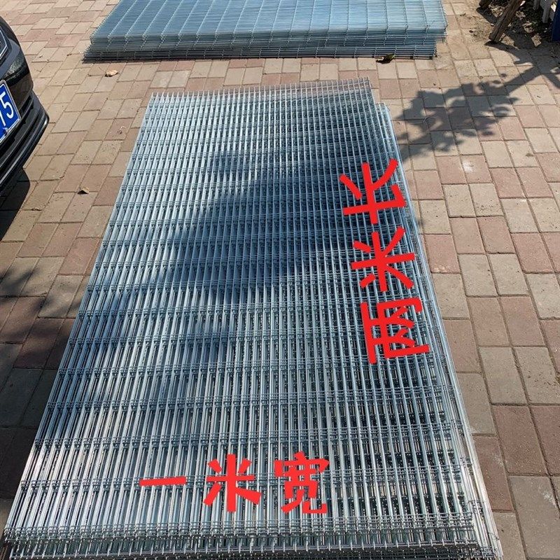 镀锌铁丝网养殖网围栏铁网格网网片钢丝电焊网护网鸽棚狗笼底网,五金/工具,其他机械五金,淘宝优惠券,粉丝福利购,淘宝优惠卷