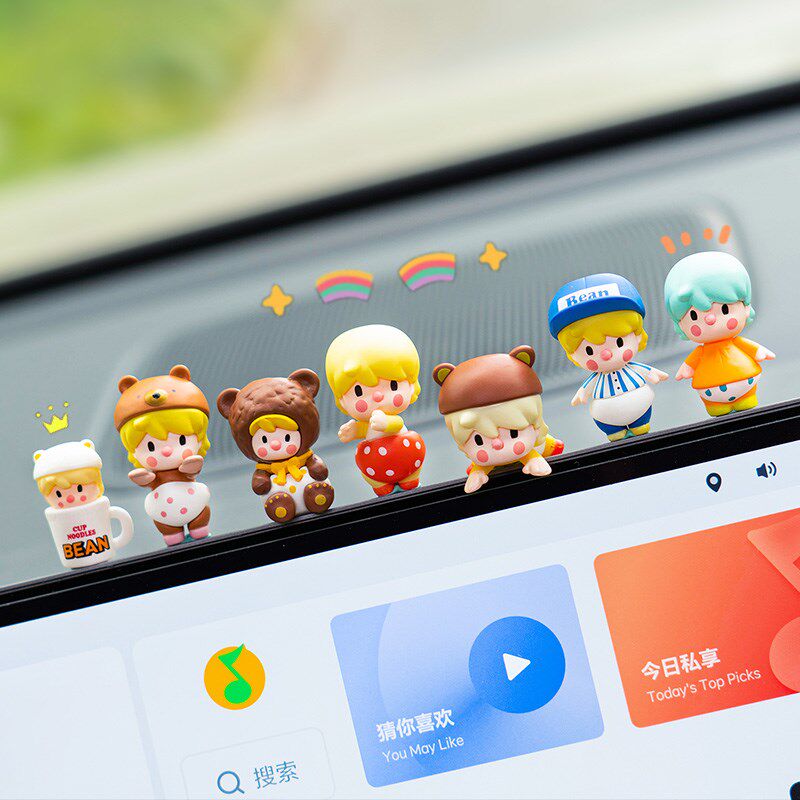 小甜豆车上装饰品摆件车内玩偶汽车中控台显示屏幕趴趴公仔可爱女