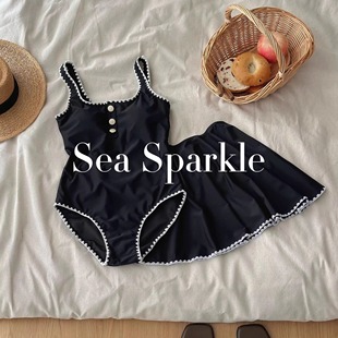 连体泳衣简约小香风黑色温泉泳衣女 北海道初雪 2025新款 泳衣