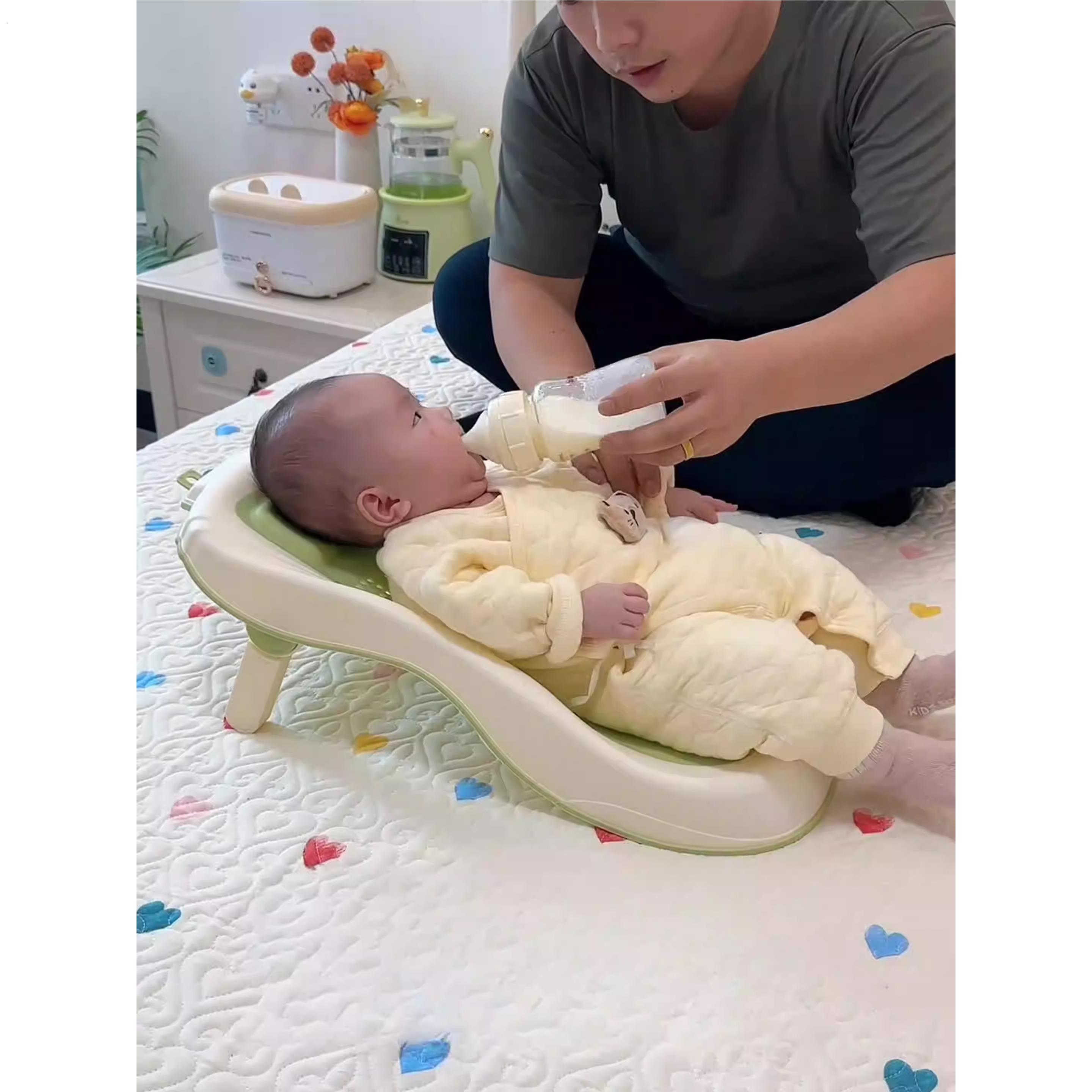 喂奶神器座椅婴儿洗屁屁神器宝宝新生儿洗头躺椅可调节防滑垫浴架