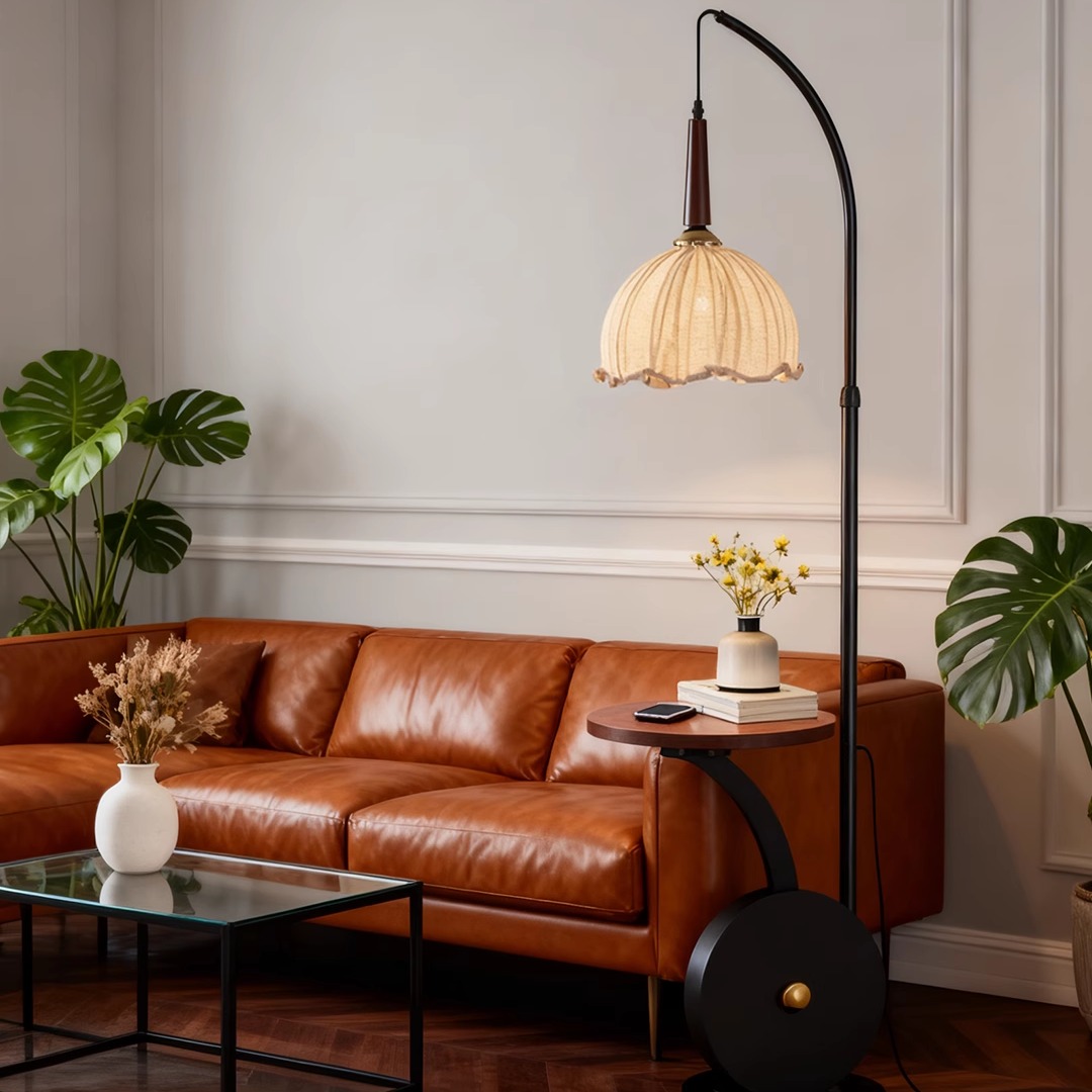 谷甸法式中古风铃兰花布艺落地灯