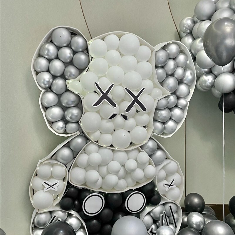 卡通暴力熊动物造型填充塞粘贴气球表白派对布置装饰创意道具摆件