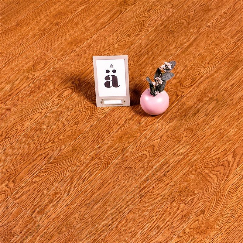 E0多层实木复合地板家用防水耐磨环保金刚面地暖三层实木地板15mm