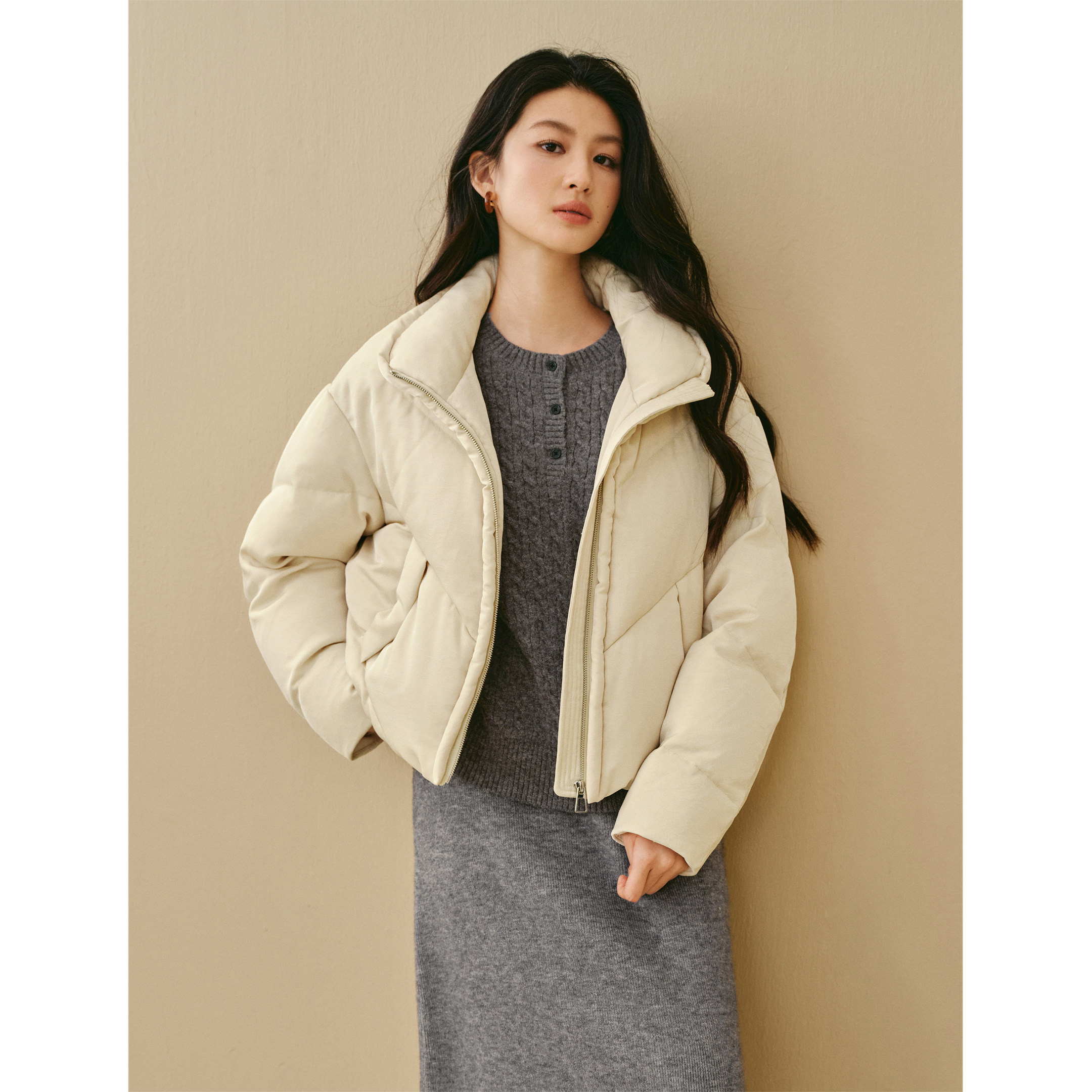 茵曼休闲小欧包立领羽绒服2025冬季女装新款短款面包服保暖外套