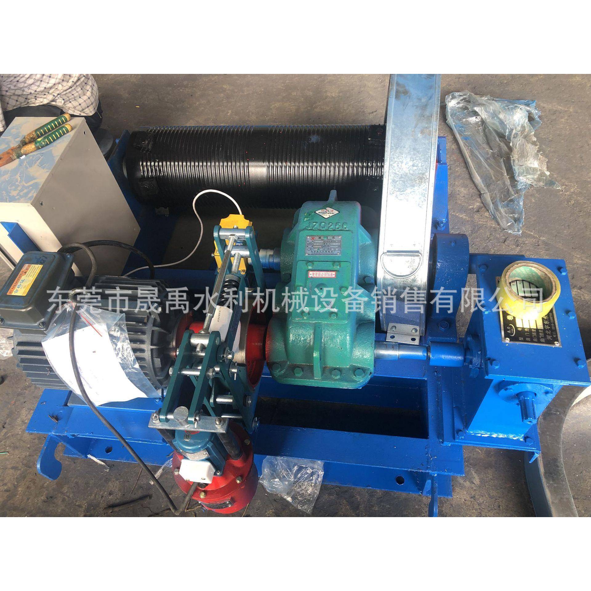 广东惠州QPQ单吊点双吊点5吨固定卷扬式启闭机带手摇箱水闸泵站