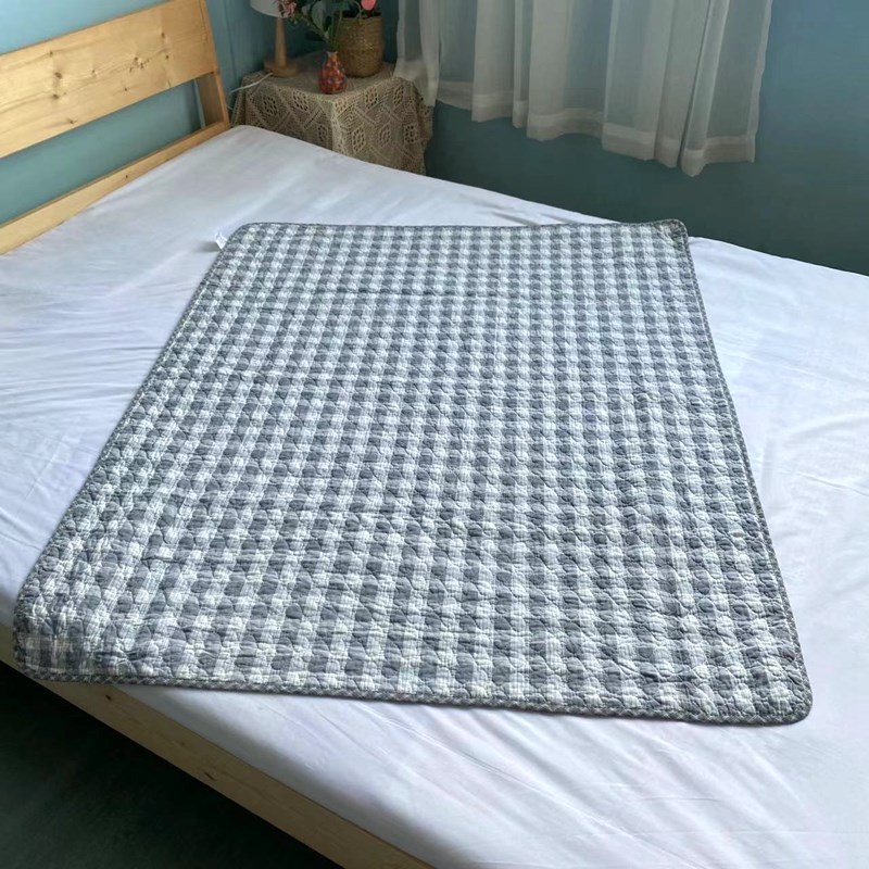 男士双面纯棉隔脏垫防油防汗床单保护垫夹棉床盖经期垫透气可机洗