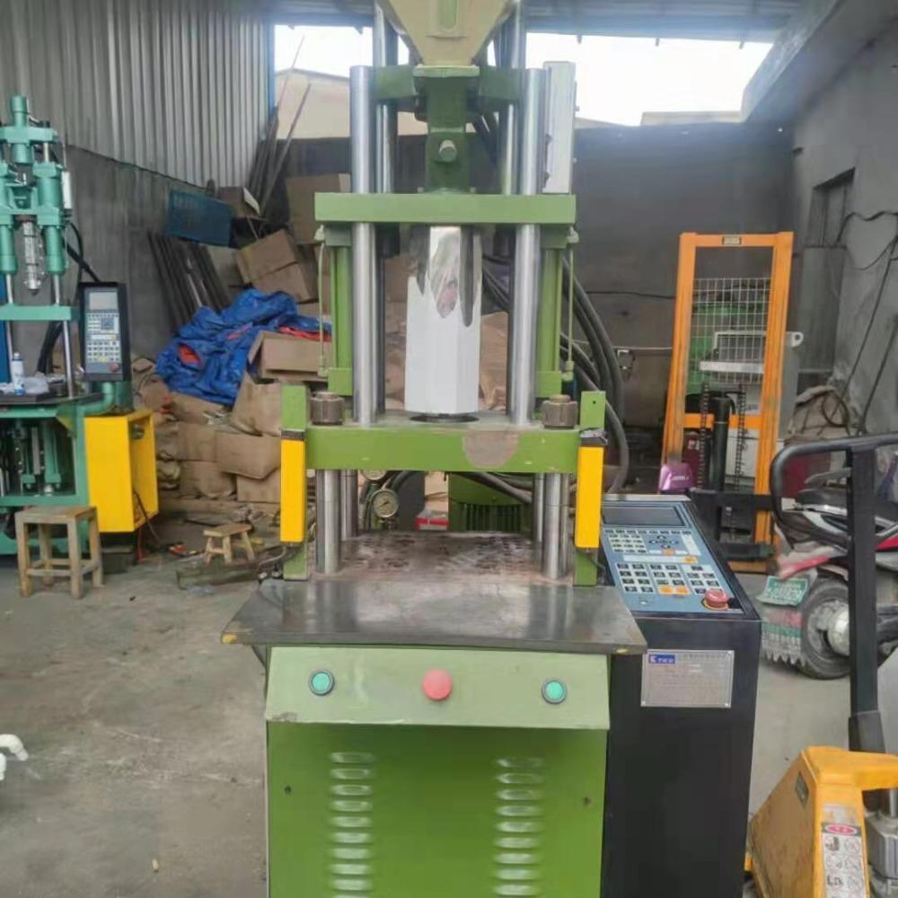 小型思维普注塑机200标准机数据线加工150单滑板塑料机械保修一年