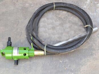 ZN25-ZN90电动振动棒1.1KW380VZN70电动振动棒3KW380V棒长6米