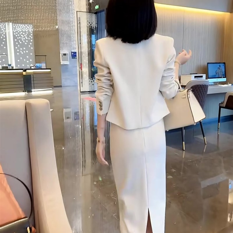 时尚气质高档西服套装女2024春季新款收腰显瘦外套高腰开叉裙子潮