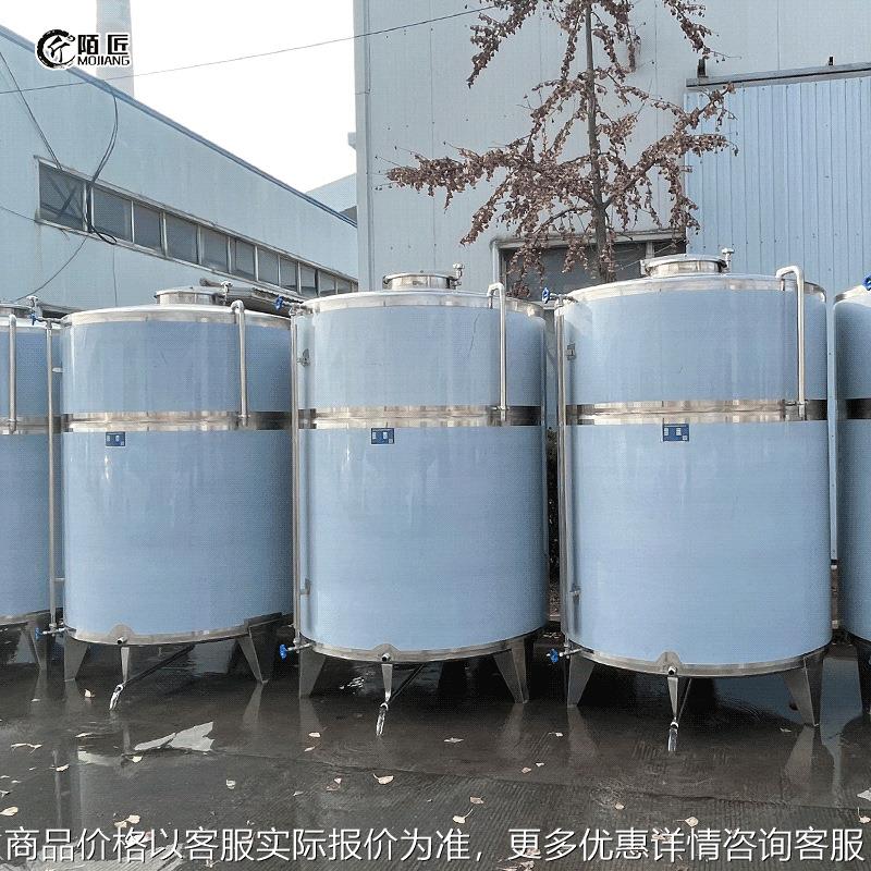 304不锈钢储水罐 双层保温储罐 3吨立式液体储酒罐 密封好