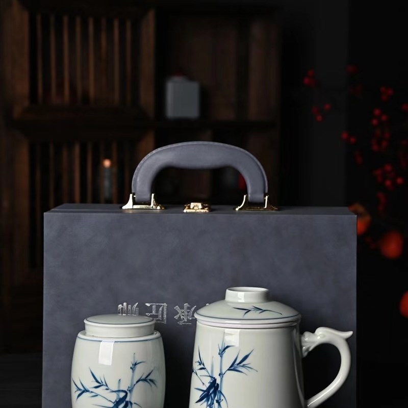 便携式办公杯茶水分离茶杯大容量纯手H绘釉下彩青花陶瓷个人杯定