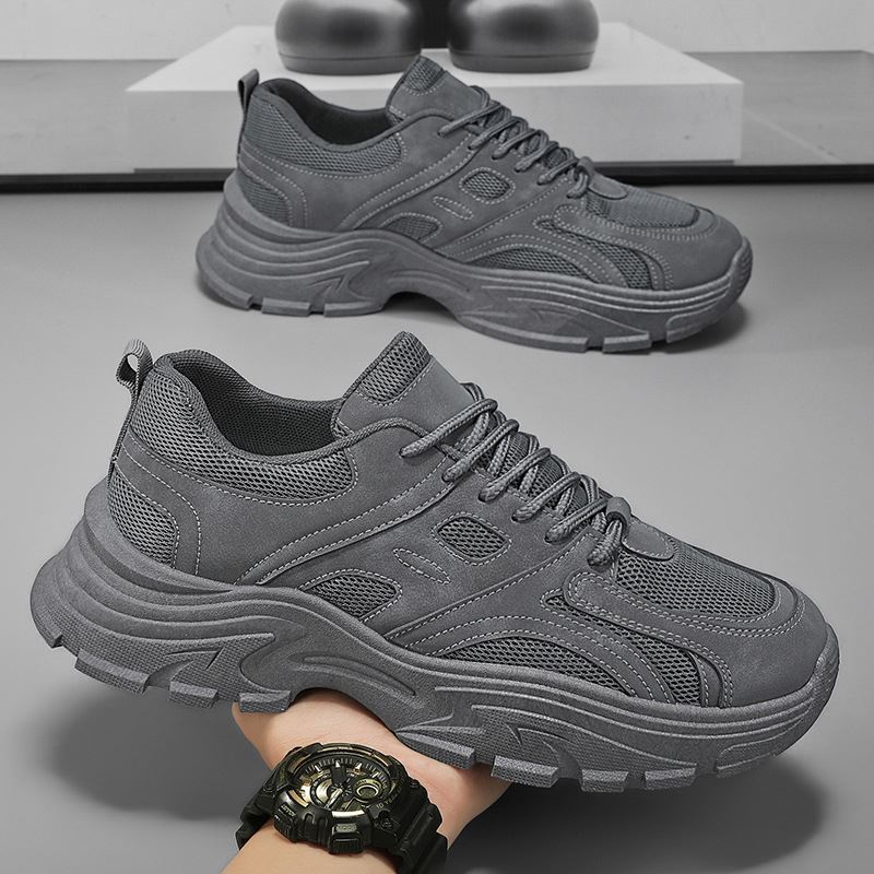 纯黑男鞋秋季2025新款工作劳保鞋防滑耐磨男士跑步运动老爹鞋厚底