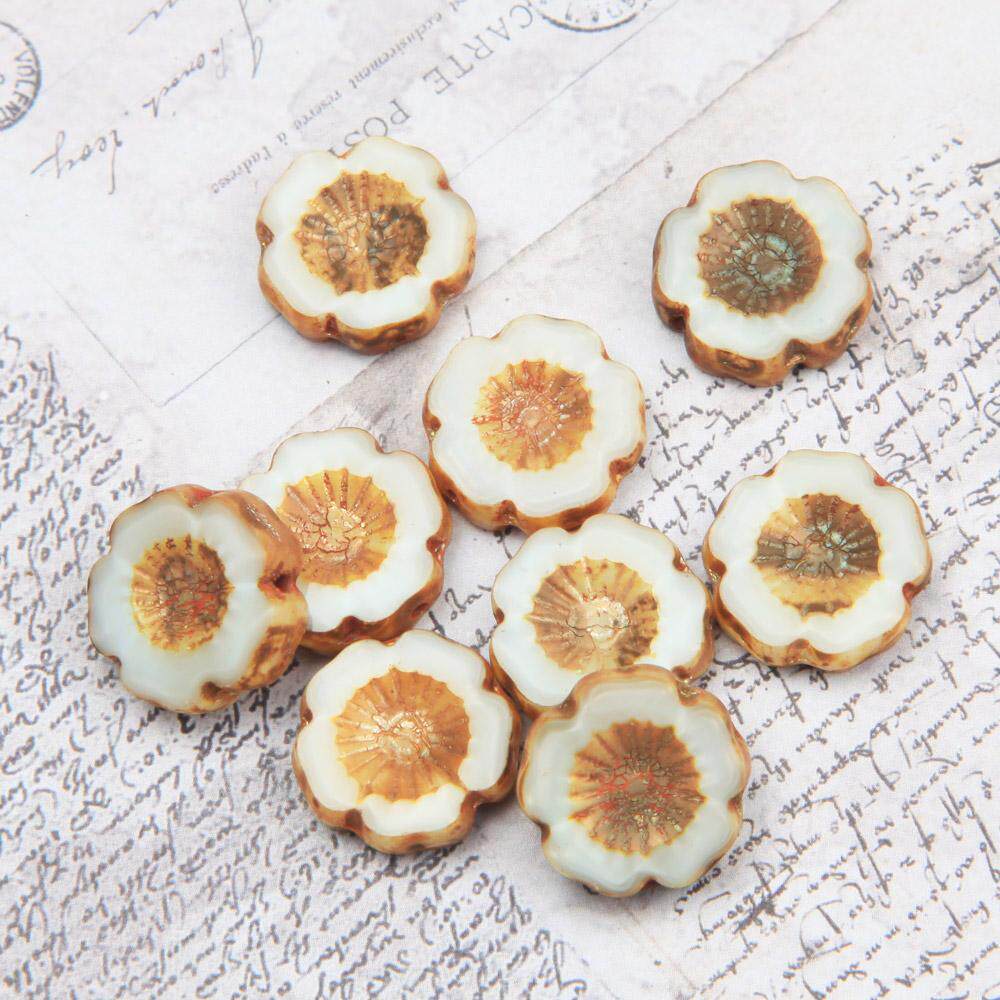 捷克珠14mm白色丝绒琥珀花