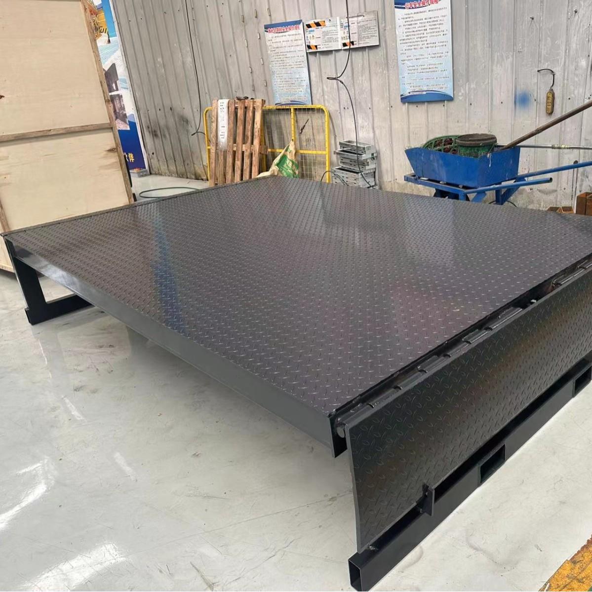 固定登车桥叉车集装箱装卸设备6吨8吨电动液压装车平台固定登车桥