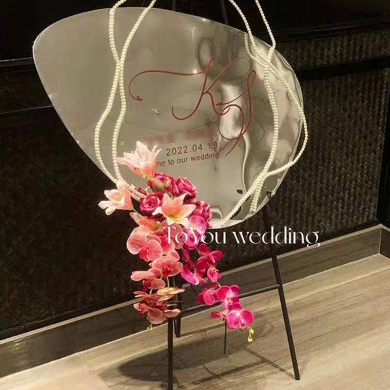婚庆铁艺迎宾牌架婚礼水牌指示路引牌画框展架KT板支架派对装饰架