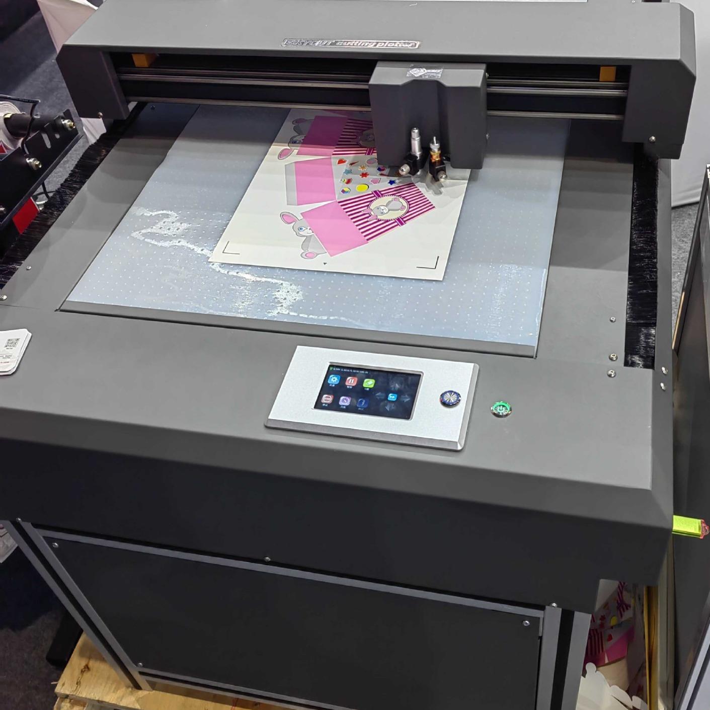 90*120cm全触屏CCD平板刻字机双刀头卡纸切割镂空切穿纸盒打样