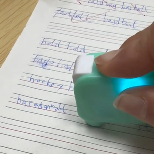 智能热可擦笔电动橡皮擦学生热可擦笔电子消字器修正带创新文具