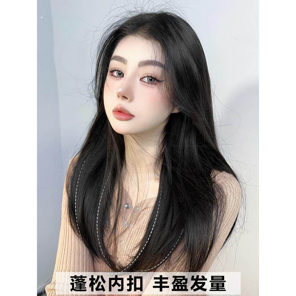 真正的头发假发的妇女，稍微卷曲的内扣，一体式长发延伸，蓬松的
