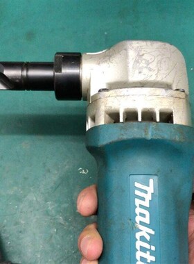 牧田电冲剪JN1601