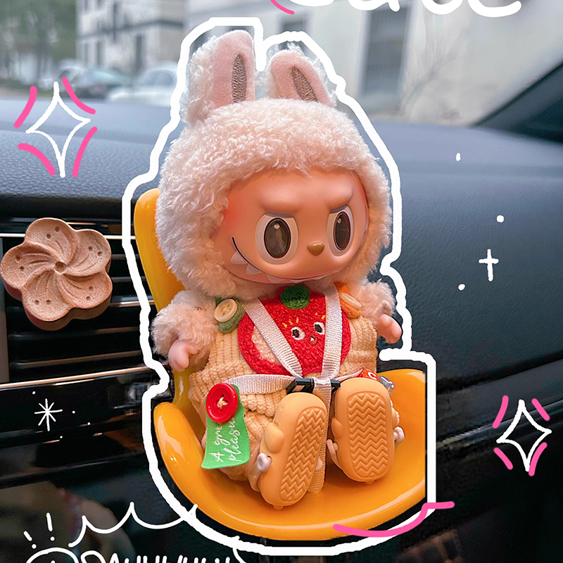 2024年新款公仔车载玩偶安全座椅娃娃汽车出风口香薰摆件车饰
