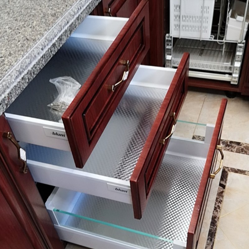 加厚家用橱柜衣柜子抽屉自粘防水贴纸防潮垫厨房灶台防油锡纸膜铝