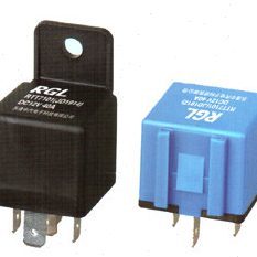 汽车继电器系列   RTT7101