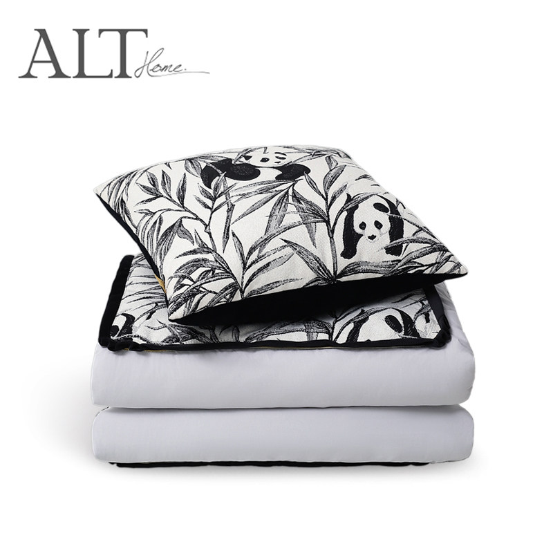 汽车载熊猫抱枕被子两用高级折叠毯子二合一枕头冬天加厚0,居家布艺,抱枕被,淘宝优惠券,粉丝福利购,淘宝优惠卷