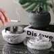 宇航员烟灰缸创意个性 潮流带盖烟味飞灰家用工业风