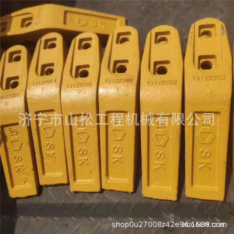 徐工300 500HV装载机 铲斗 铲板 斗齿 摇臂 连杆 销轴 装载机配件