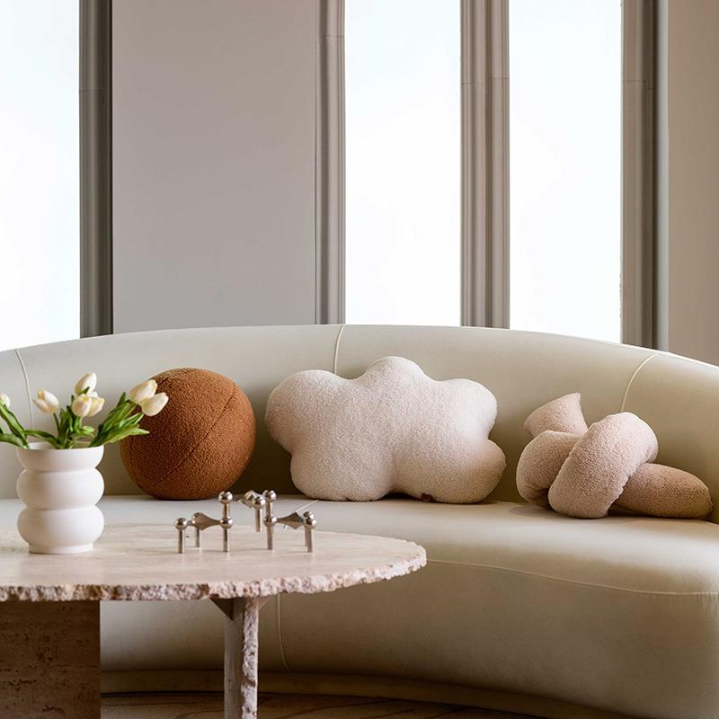 ins风几何形状圈圈绒柔软舒适床头抱枕客厅沙发个性靠垫靠背