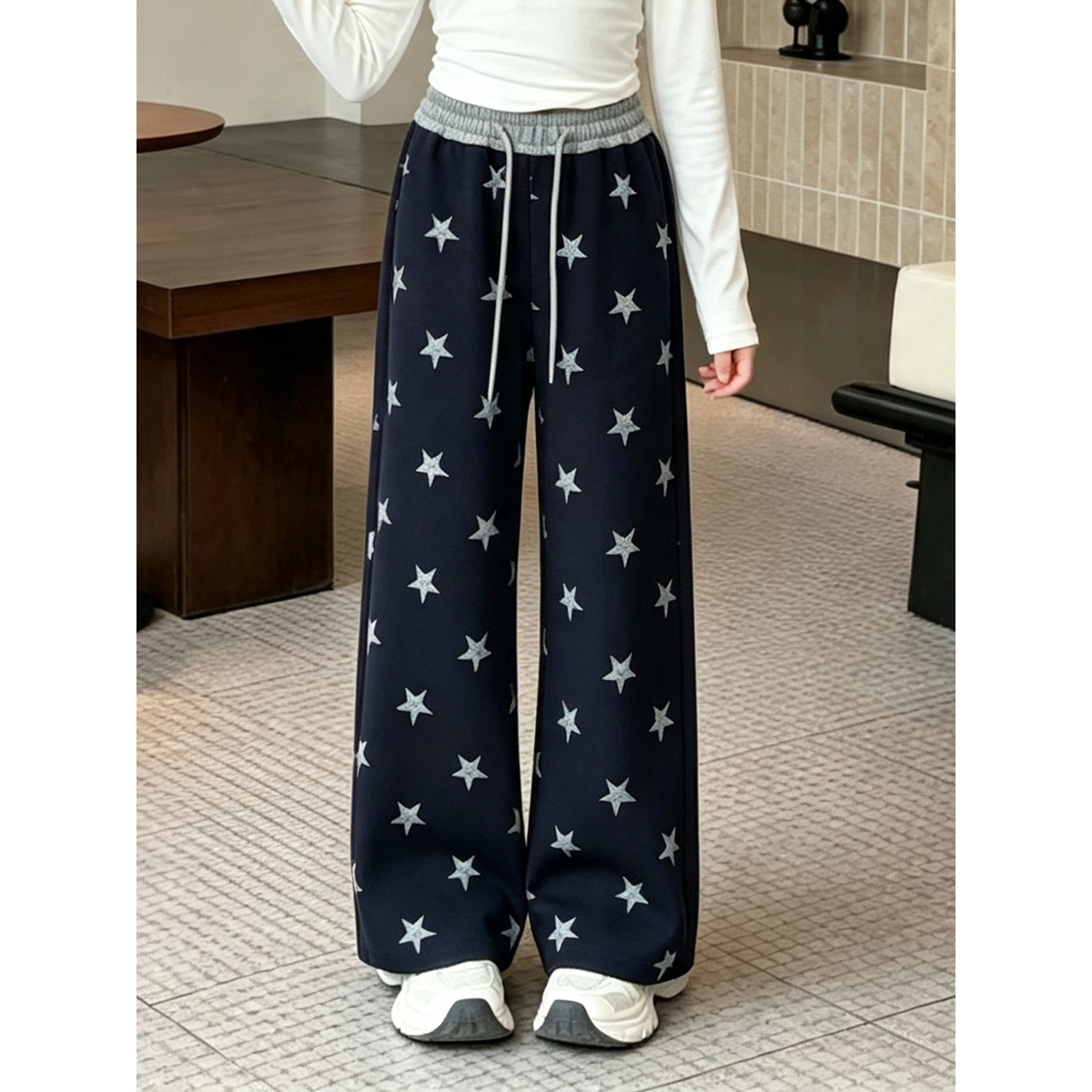 爵士舞女童春秋款休闲裤子2026新款女大童印花时尚宽松直筒裤卫裤