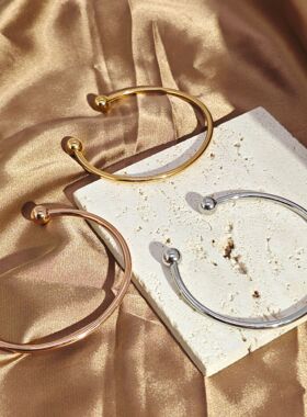 气质小众女款不锈钢开口对珠手镯 18k镀金蒜头圆珠细手环百搭批发