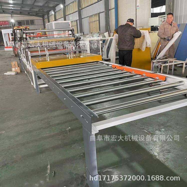 卷对卷加热贴合机 不干胶双面胶贴膜机 导热油加热预涂膜覆膜设备,五金/工具,机床,淘宝优惠券,粉丝福利购,淘宝优惠卷